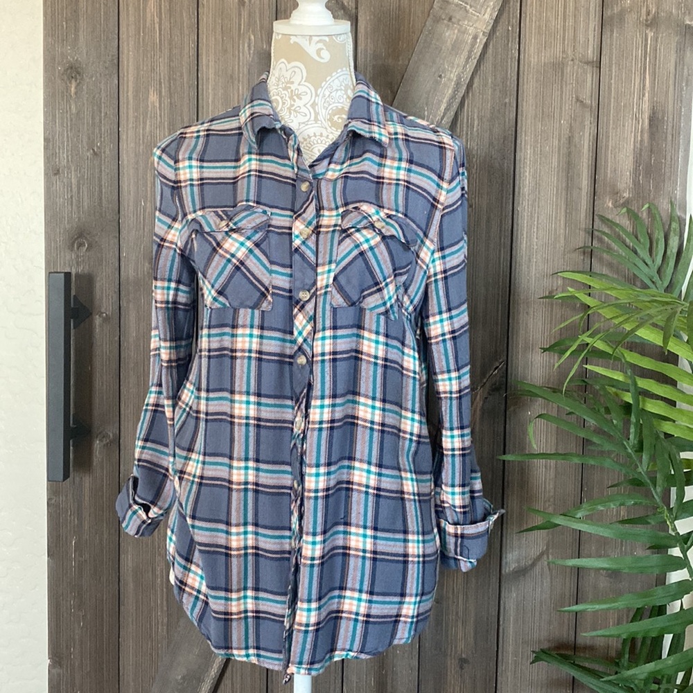 Womens Flannel-Pattern Top